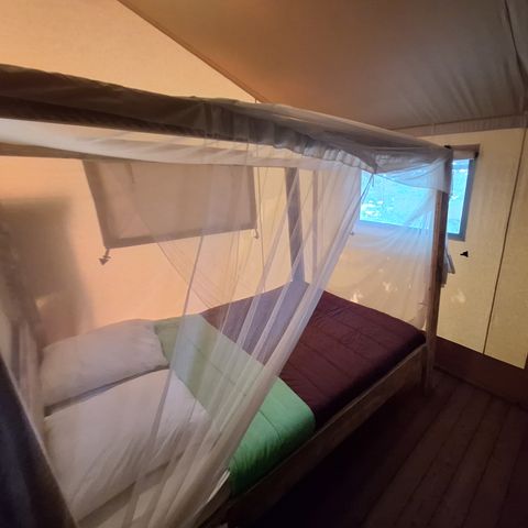 Tente en toile et en bois 4 personnes - Lodge Woody PMR ( accessible Handicapé) 4 pers