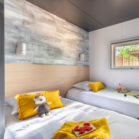 BUNGALOW 4 personnes - EXCLUSIF 2 chambres avec suite parentale
