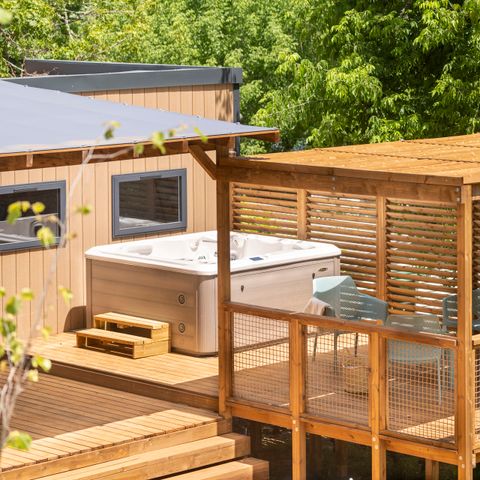 BUNGALOW 6 personnes - EXCLUSIF 3 chambres  Jacuzzi avec suite parentale