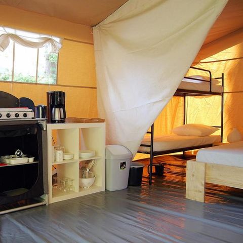Tente en toile et en bois 6 personnes - Tente glamping Verney