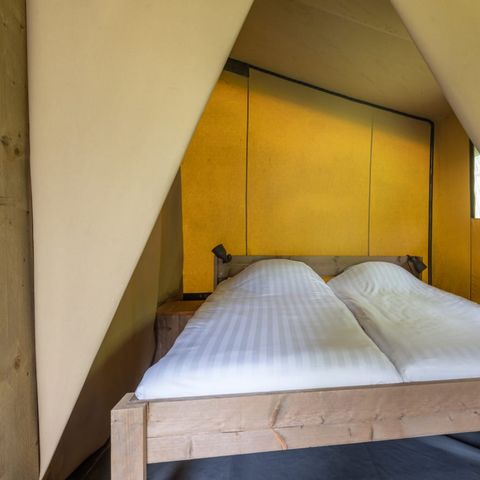 Tente en toile et en bois 6 personnes - Tente glamping Verney