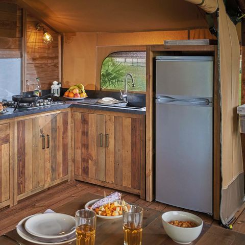 TENTE TOILE ET BOIS 6 personnes - Lodge Kenya Vintage Confort 46m² - 2 chambres + terrasse couverte 4/5 pers
