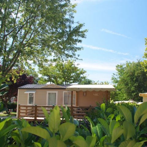 BUNGALOW 4 personnes - Mobil-home Confort 27m² 2 chambres + terrasse couverte - sans tv-sans clim 4 pers