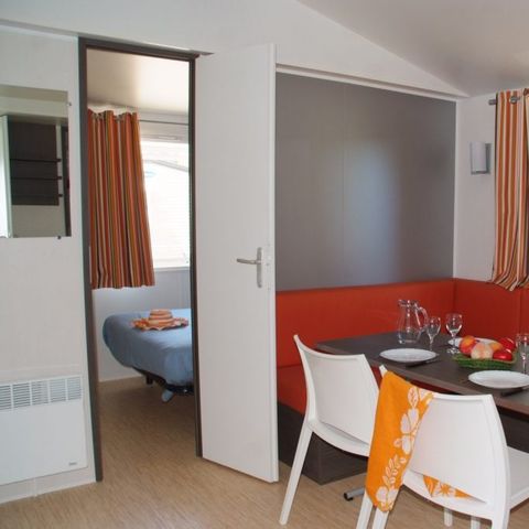 BUNGALOW 4 personnes - Mobil-home Confort 27m² 2 chambres + terrasse couverte - sans tv-sans clim 4 pers