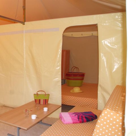 BUNGALOW TOILÉ 6 personnes - TENTE équipée 20m² 2 chambres (sans sanitaires) 5 pers