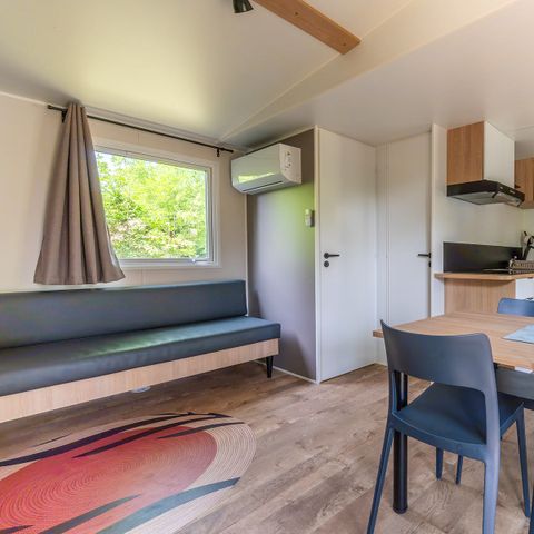 BUNGALOW 6 personnes - COTTAGE Premium SPA privé  35m² 3 ch + TV + Lave-vaisselle + climatisation + plancha + terrasse XL
