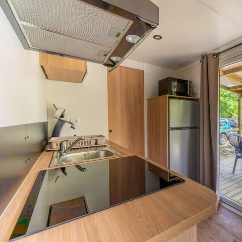 BUNGALOW 6 personnes - COTTAGE Premium SPA privé  35m² 3 ch + TV + Lave-vaisselle + climatisation + plancha + terrasse XL
