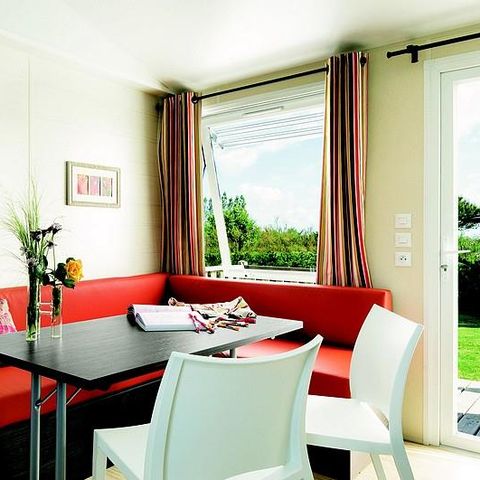 Mobilhome 4 personnes - Le Chêne (2 chambres) Arrivée Dimanche - BORD RIVIERE - Grande terrasse - TV - Free Wifi*