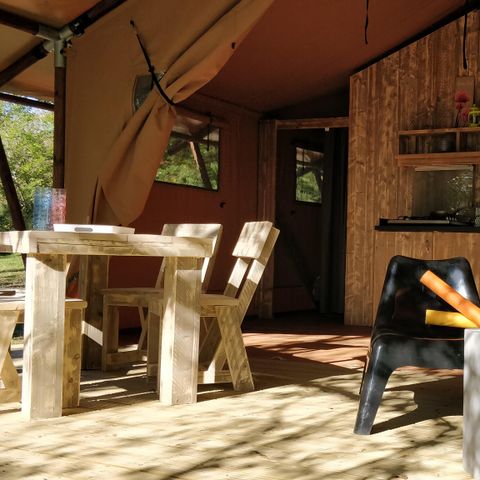 TENTE TOILE ET BOIS 4 personnes - Tente Luxe Lodge Safari Dimanche bord de rivière 40 m2