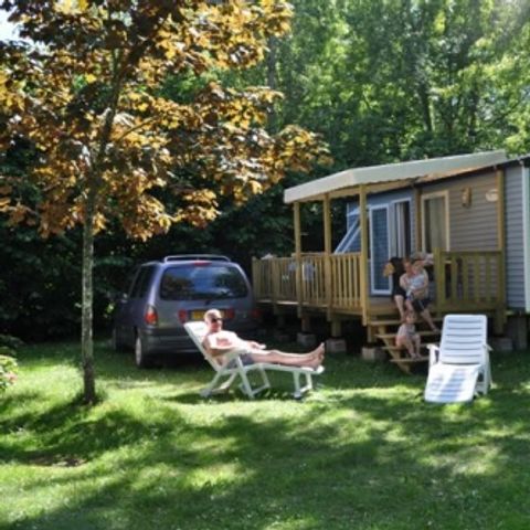 Mobilhome 4 personnes - MobilHome Le CHENE Dimanche ( 2 chambres)Grande terrasse+ TV