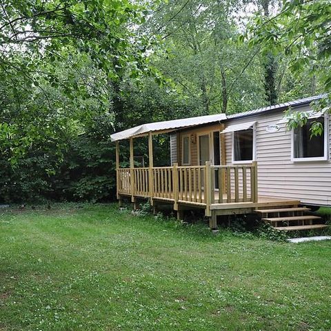 BUNGALOW 6 personnes - Le Platane (3 chambres) BORD RIVIERE - Grande terrasse - TV