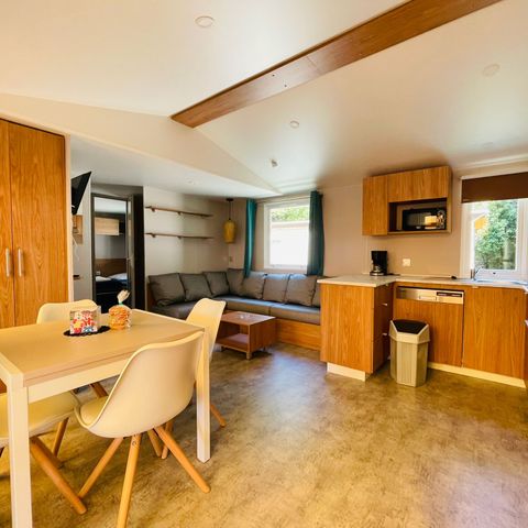 BUNGALOW 8 personnes - Premium 30-40m² - 3 chambres + TV + Terrasse couverte & draps jetables fournis*