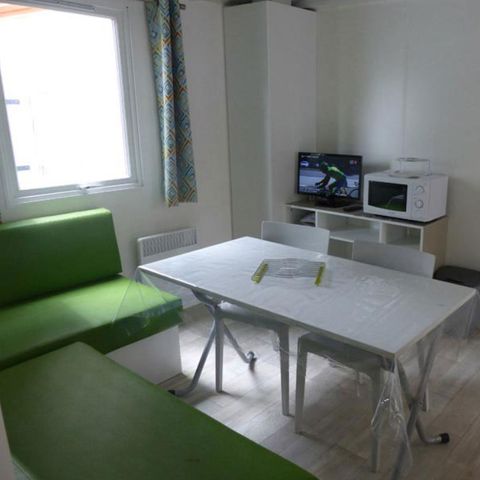 BUNGALOW 4 personnes - (4/6 personnes 2 chambres) 6 personnes