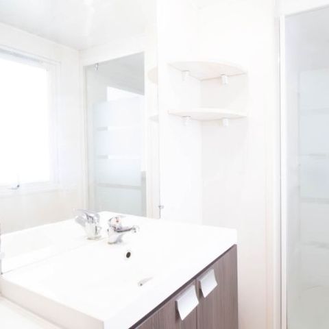 BUNGALOW 4 personnes - Mobile-home ODYSSEE**** 4 Personnes