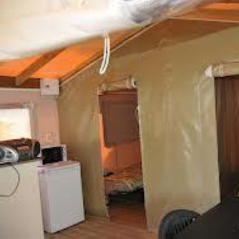 BUNGALOW 4 personnes - TOILÉ NATURE CLASSIC 20 m² sans sanitaires