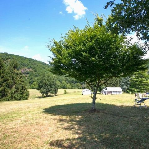 Emplacement - Forfait emplacement Confort Grande Taille 180m²
