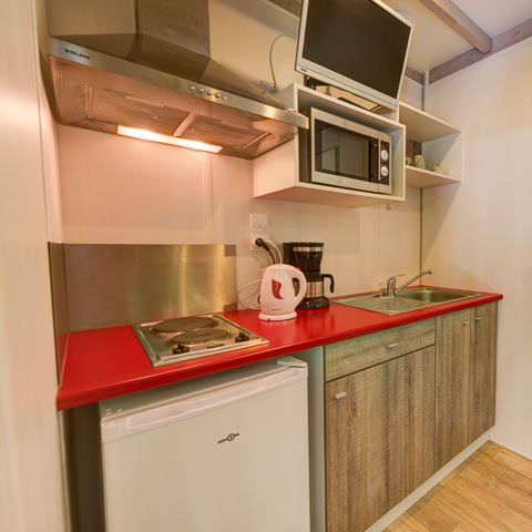 CHALET 2 personnes - CONFORT 24 m² (1 chambre) dont terrasse couverte 8m²