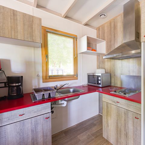 CHALET 4 personnes - CONFORT 50m² PMR  (2 chambres) dont terrasse couverte + TV