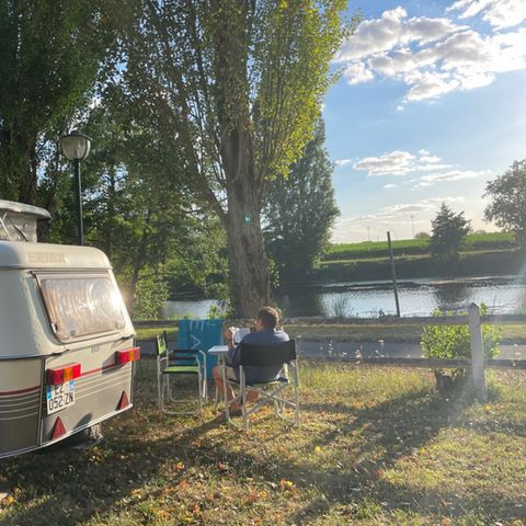 Camping Les Bords De Creuse - Camping Indre-et-Loire - Image N°2