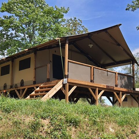 LODGE 5 personnes - Tente Ecolodge Premium 34m² - 2 chambres - terrasse couverte