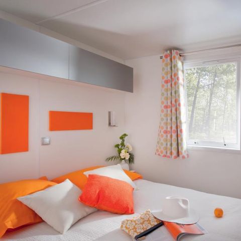 BUNGALOW 4 personnes - SMALL - 2 CHAMBRES - 2/4 PERSONNES