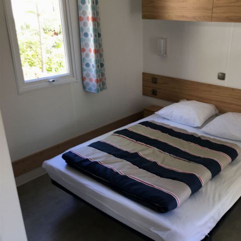 BUNGALOW 4 personnes - PMR - 2 CH  - 4PERS