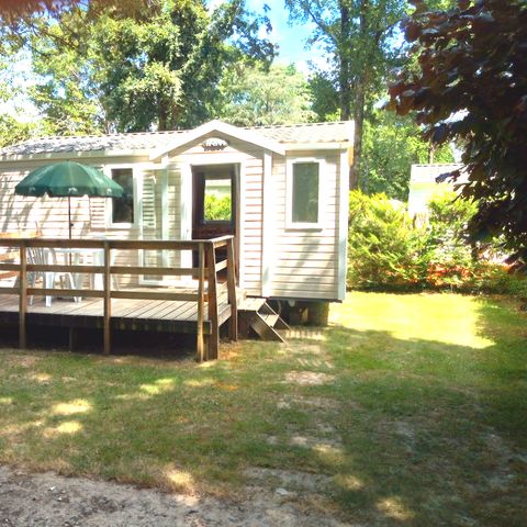 BUNGALOW 4 personnes - 25 m² - 2 chambres (2 adultes max / ou familles)