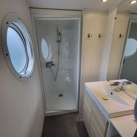 BUNGALOW 5 personnes - Ohara - 29 m² - 2 chambres (2 adultes max / ou familles)