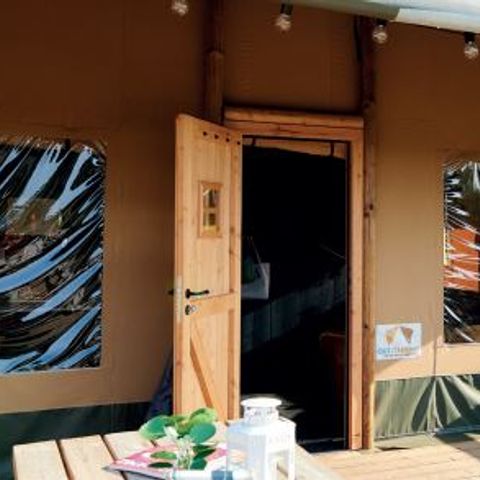 Tente en toile et en bois 6 personnes - SAFARI COTTAGE INSOLITE PREMIUM