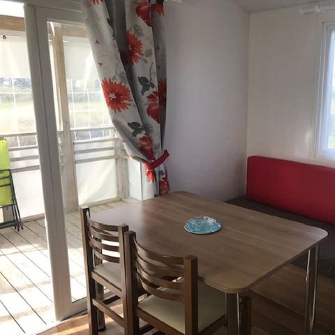 BUNGALOW 2 personnes - Mobil-home NEPTUNE Standard 25m² - 1 chambre + terrasse couverte 9m²