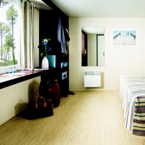 BUNGALOW 3 personnes - Classique 2 chambres - adapté personne à mobilité réduite