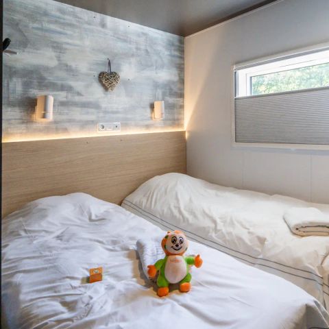 Mobilhome 4 personnes - Sunêlia Luxe Taos 2 chambres / 2 salles de bain 35m² - TV - LV - Terrasse couverte - Linge Fourni