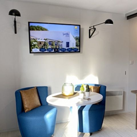 Mobilhome 2 personnes - Sunêlia Luxe Taos 1 chambre 27m² - TV - Terrasse couverte - Linge fourni