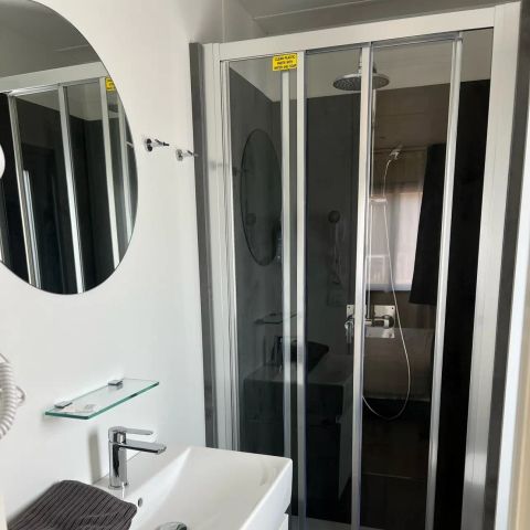 Mobilhome 2 personnes - Sunêlia Luxe Crippa 27m² - 1 chambre / 1 salle de bain