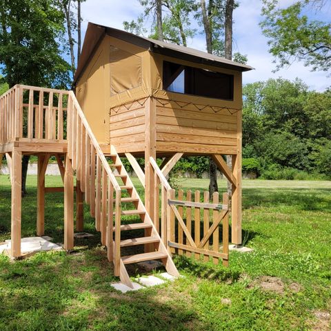 Hébergement 2 personnes - Tente Nature sur pilotis Standard 7.2 m² - sans sanitaire
