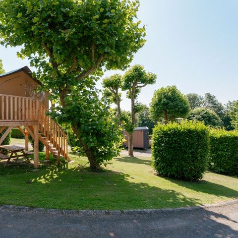 Hébergement 2 personnes - Tente Nature sur pilotis Standard 7.2 m² - sans sanitaire