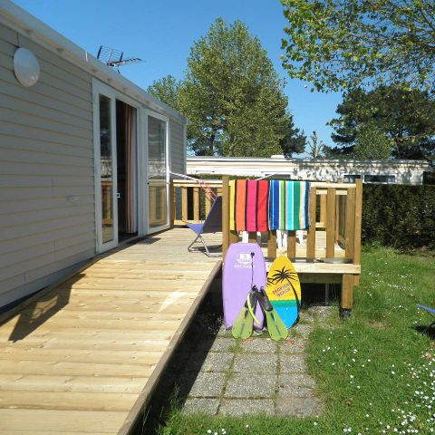 BUNGALOW 4 personnes - Standard 32m² - 2 chambres + terrasse non-couverte - PMR