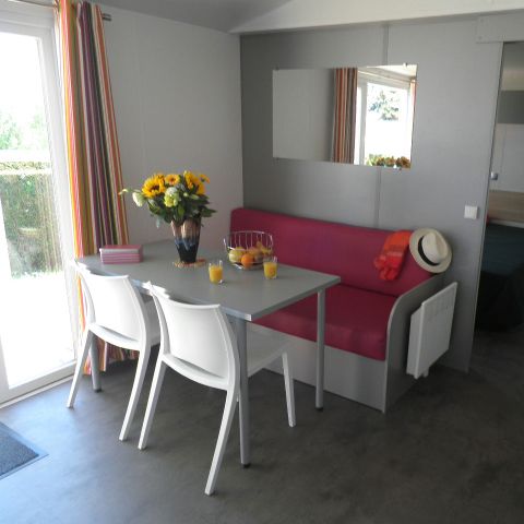 BUNGALOW 4 personnes - Standard 32m² - 2 chambres + terrasse non-couverte - PMR