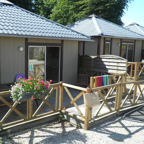 BUNGALOW 4 personnes - Chalet Standard 35m² - 2 chambres + terrasse non-couverte - PMR