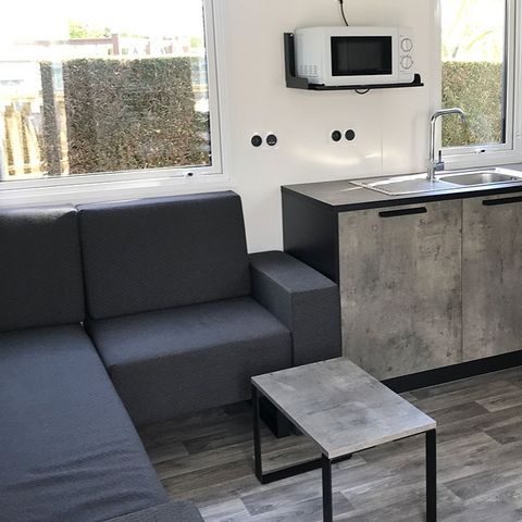 BUNGALOW 6 personnes - Confort 32m² - 3 chambres + terrasse semi-couverte