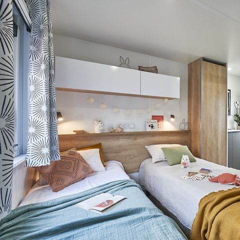 BUNGALOW 4 personnes - Mobil Home Premium 32 m² - (2 ch 2 sdb) + terrasse