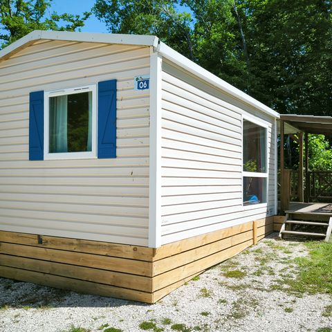 BUNGALOW 4 personnes - Standard 32m² - 2 chambres + terrasse couverte 12m²