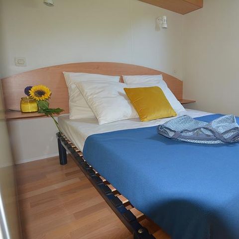 Mobilhome 4 personnes - FLORES 31m² - 2 chambres + terrasse