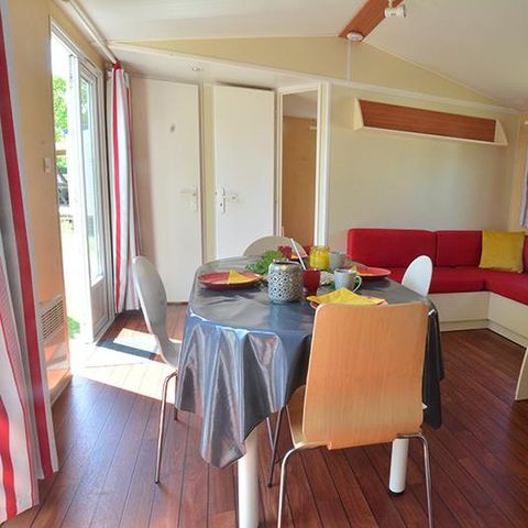 Mobilhome 4 personnes - FLORES 31m² - 2 chambres + terrasse couverte
