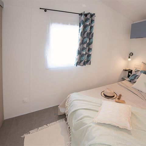 Mobilhome 4 personnes - IBIZA 27m² - 2 chambres - Terrasse couverte