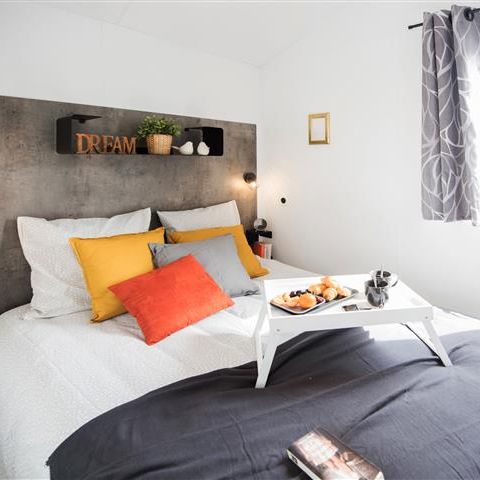 BUNGALOW 4 personnes - "BAHIA Confort +" 27m² - 2 chambres - Terrasse couverte - Lave vaisselle
