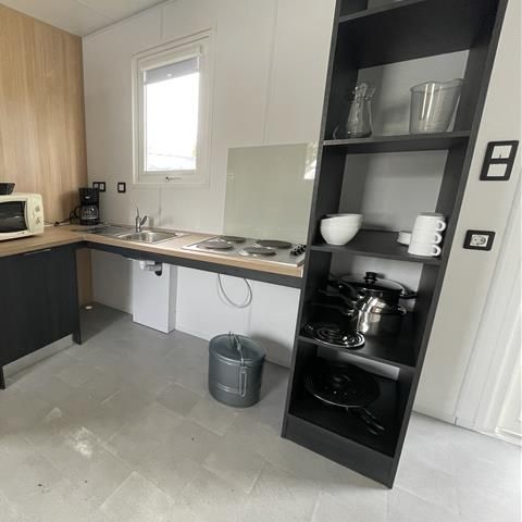 BUNGALOW 4 personnes - Mobilhome PMR - 2 chambres + terrasse couverte
