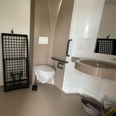 BUNGALOW 4 personnes - Mobilhome PMR - 2 chambres + terrasse couverte