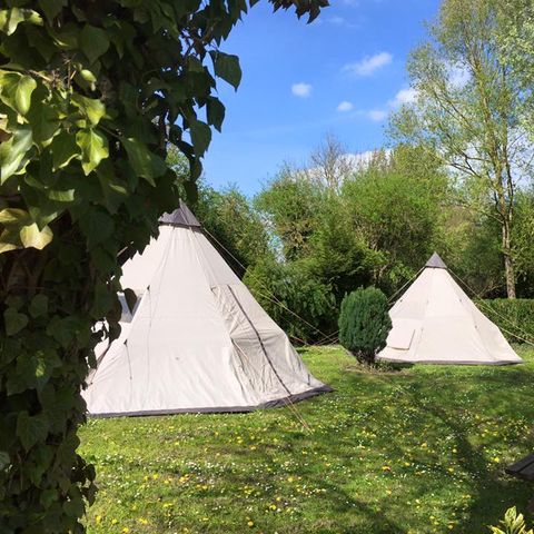 TENTE 2 personnes - 01-Tipi Davy Crockett 18m2 (1ch - 1/8pers.) + kit prêt à camper - prix pour 2 personnes