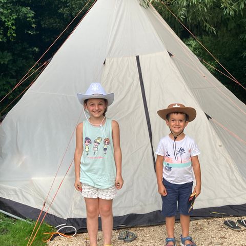 TENTE 2 personnes - 01-Tipi Davy Crockett 18m2 (1ch - 1/8pers.) + kit prêt à camper - prix pour 2 personnes